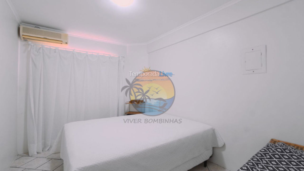 Apartment for vacation rental in Bombinhas (Praia de Bombas)