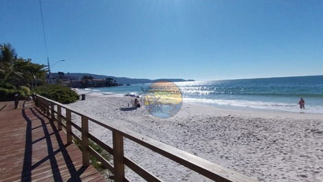 APARTAMENTO EN EL CENTRO DE BOMBINHAS CON VISTAS AL MAR - EN AVENIDA DA PRAIA