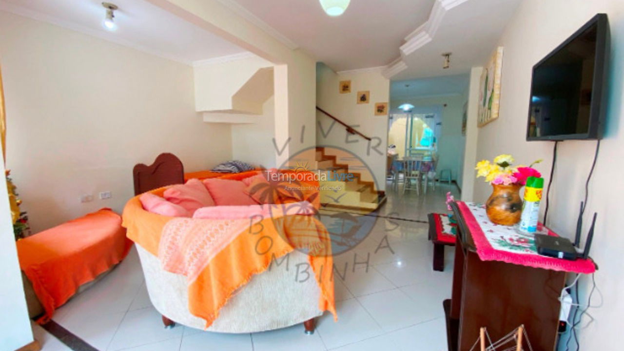 Apartment for vacation rental in Bombinhas (Praia de Bombinhas)