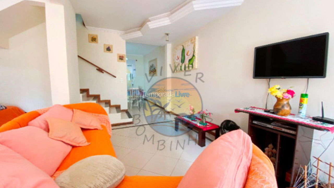 Apartment for vacation rental in Bombinhas (Praia de Bombinhas)