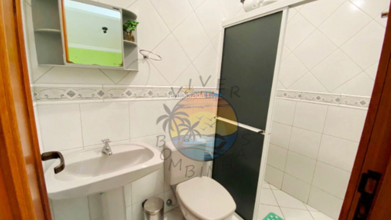 Apartment for vacation rental in Bombinhas (Praia de Bombinhas)