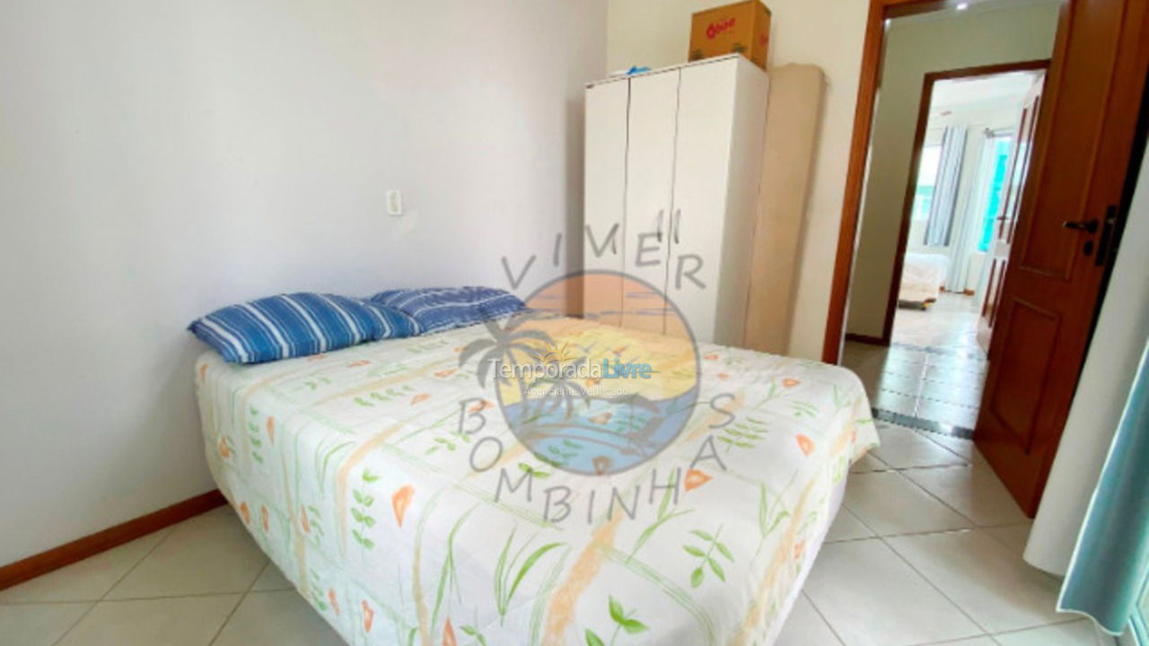 Apartment for vacation rental in Bombinhas (Praia de Bombinhas)