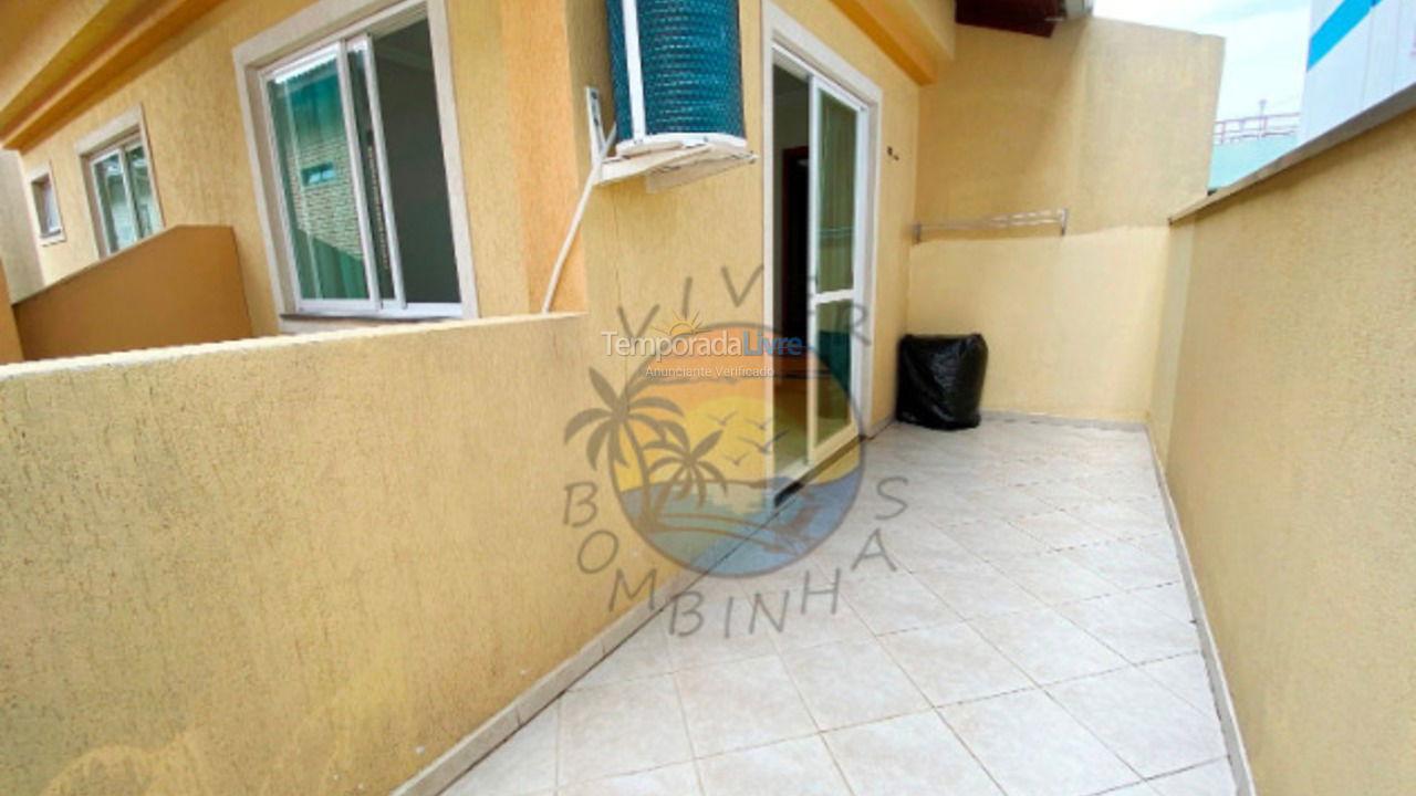 Apartment for vacation rental in Bombinhas (Praia de Bombinhas)