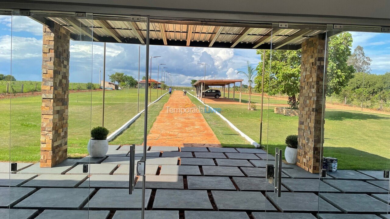 House for vacation rental in Conceição das Alagoas (Zona Rural)