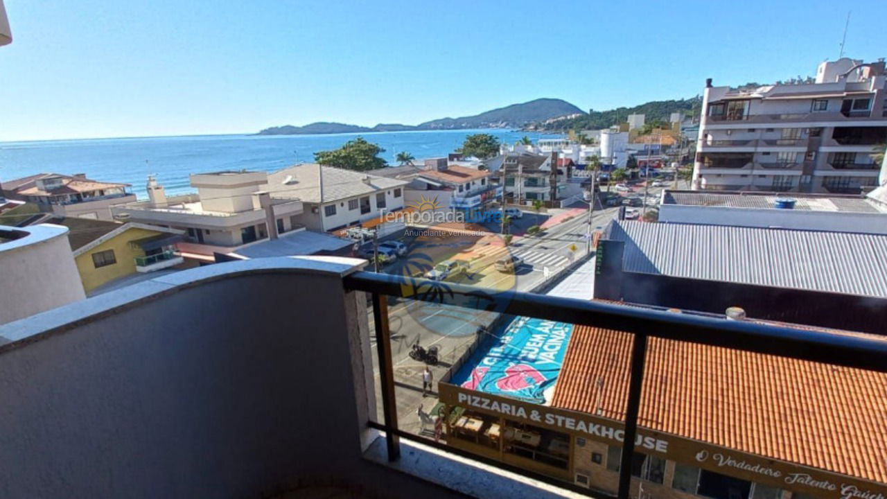 Casa para aluguel de temporada em Bombinhas (Praia de Bombas)