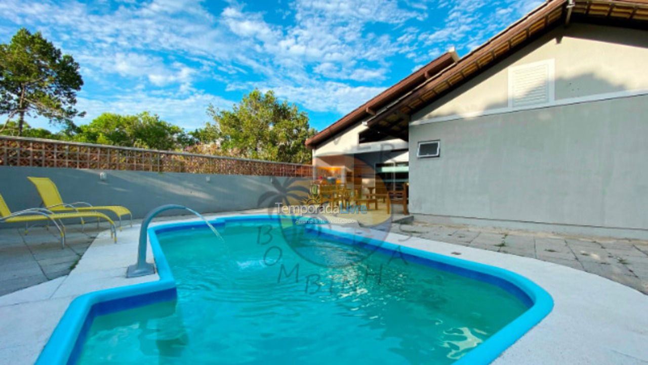 Casa para alquiler de vacaciones em Bombinhas (Mariscal)