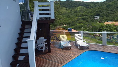 LINDA CASA COM VISTA MAR E PISCINA - 5 DORMITÓRIOS