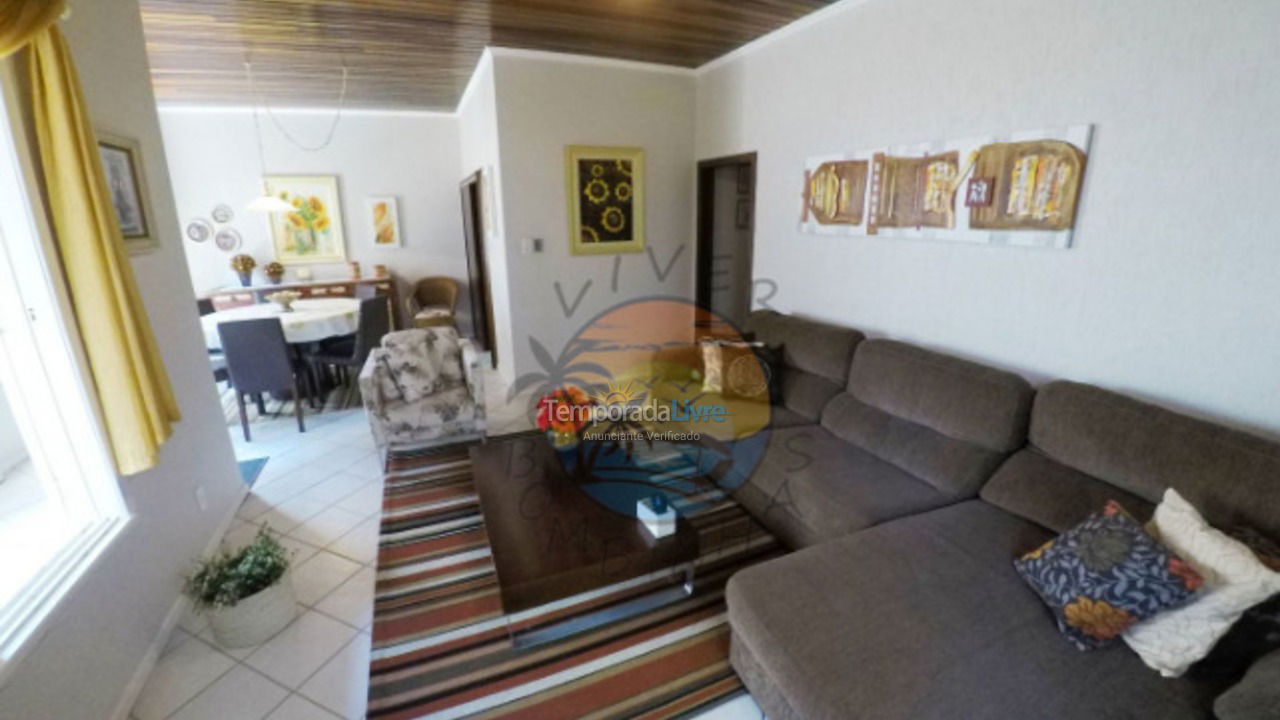 House for vacation rental in Bombinhas (Praia de Bombas)