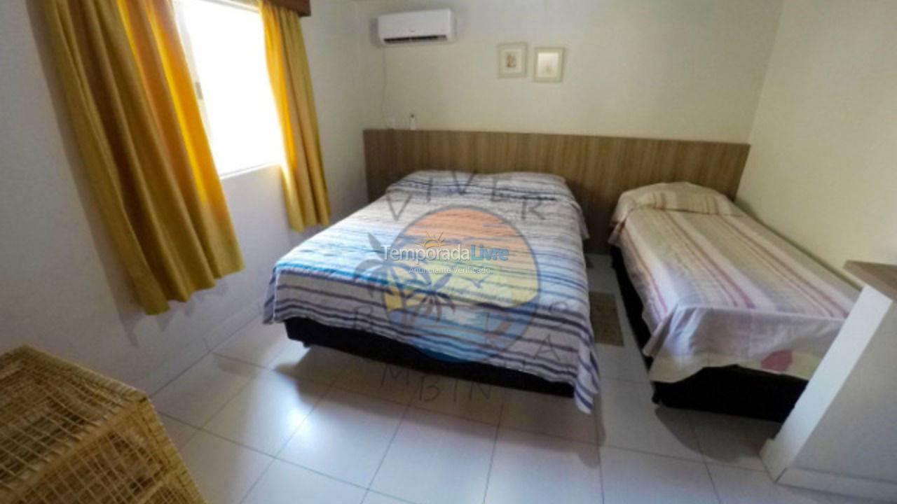 House for vacation rental in Bombinhas (Praia de Bombas)