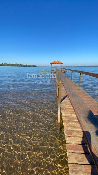 Casa para aluguel de temporada em Conceição das Alagoas (Zona Rural)