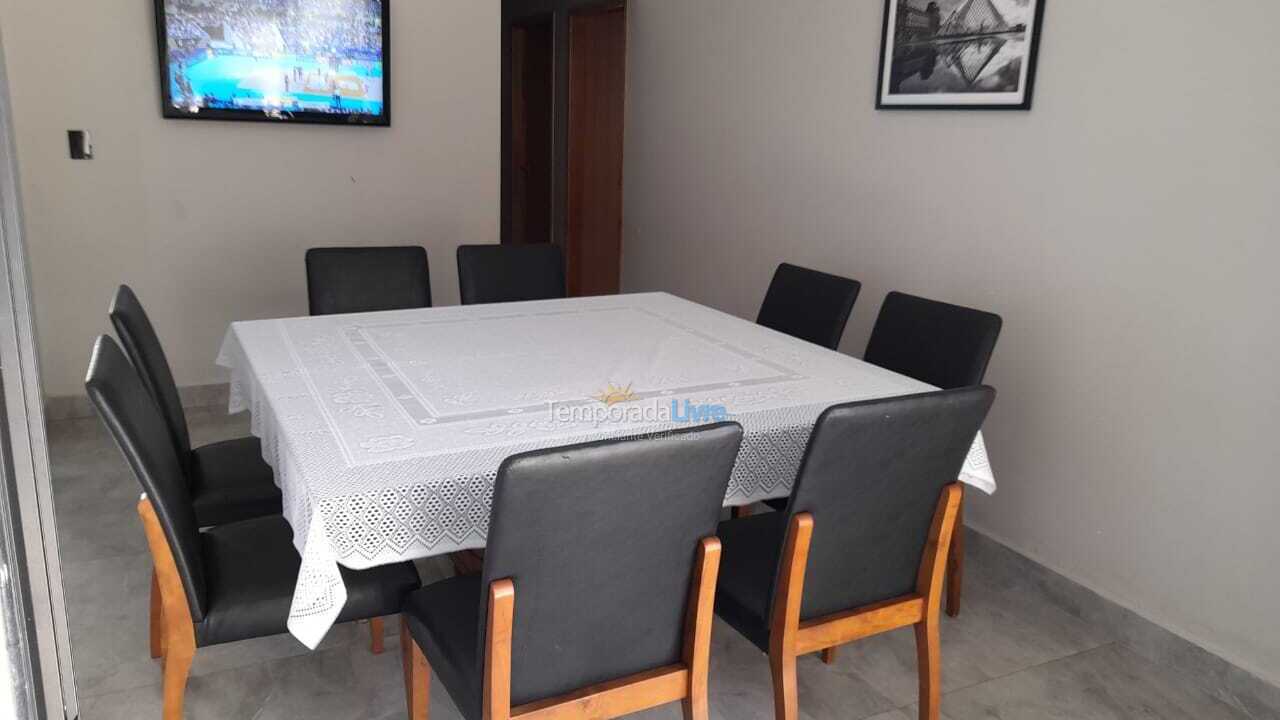 Casa para aluguel de temporada em Ribeirão Preto (Castelo Branco)