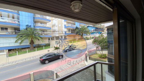 APARTMENT WITH POOL CENTER BOMBINHAS - 2 BEDROOMS