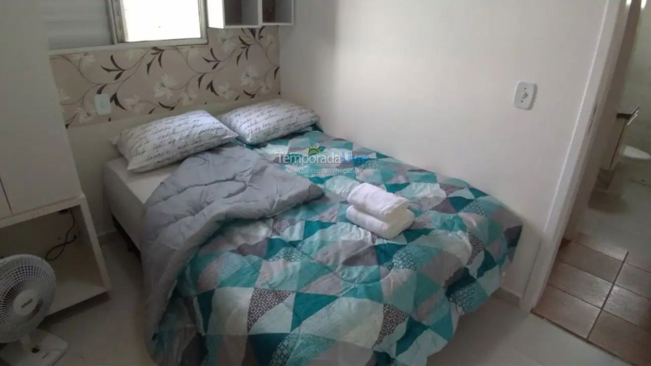 Apartamento para aluguel de temporada em Uberlândia (Santa Monica)