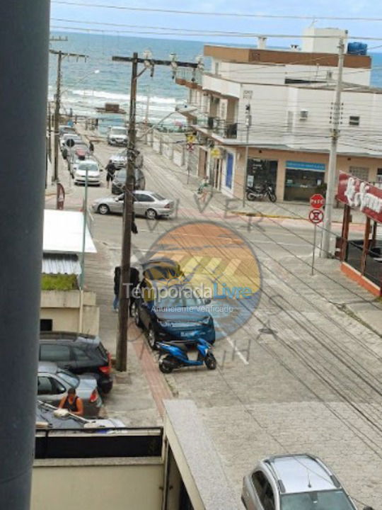Apartamento para aluguel de temporada em Bombinhas (Praia de Bombas)