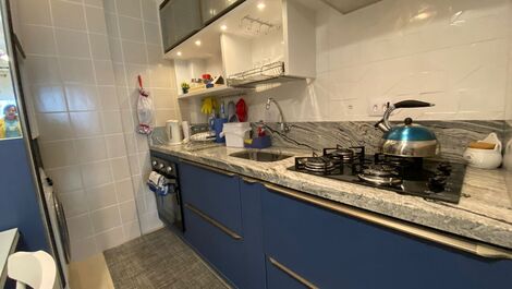 Lindo Apartamento em condomínio a 80mts Mar