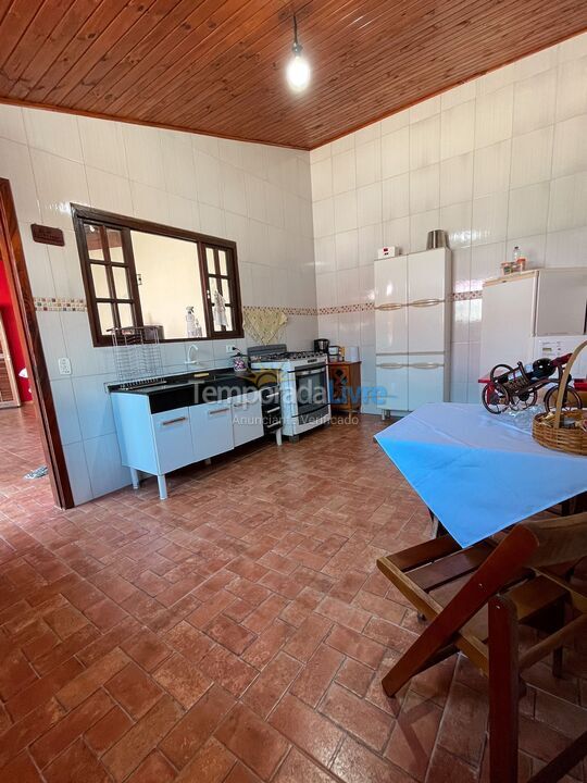 Casa para alquiler de vacaciones em Ubatuba (Praia do Estaleiro)