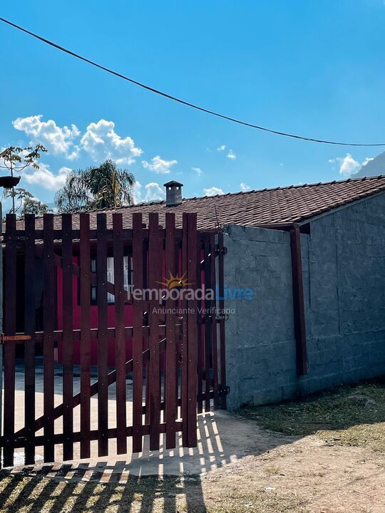 Casa para alquiler de vacaciones em Ubatuba (Praia do Estaleiro)