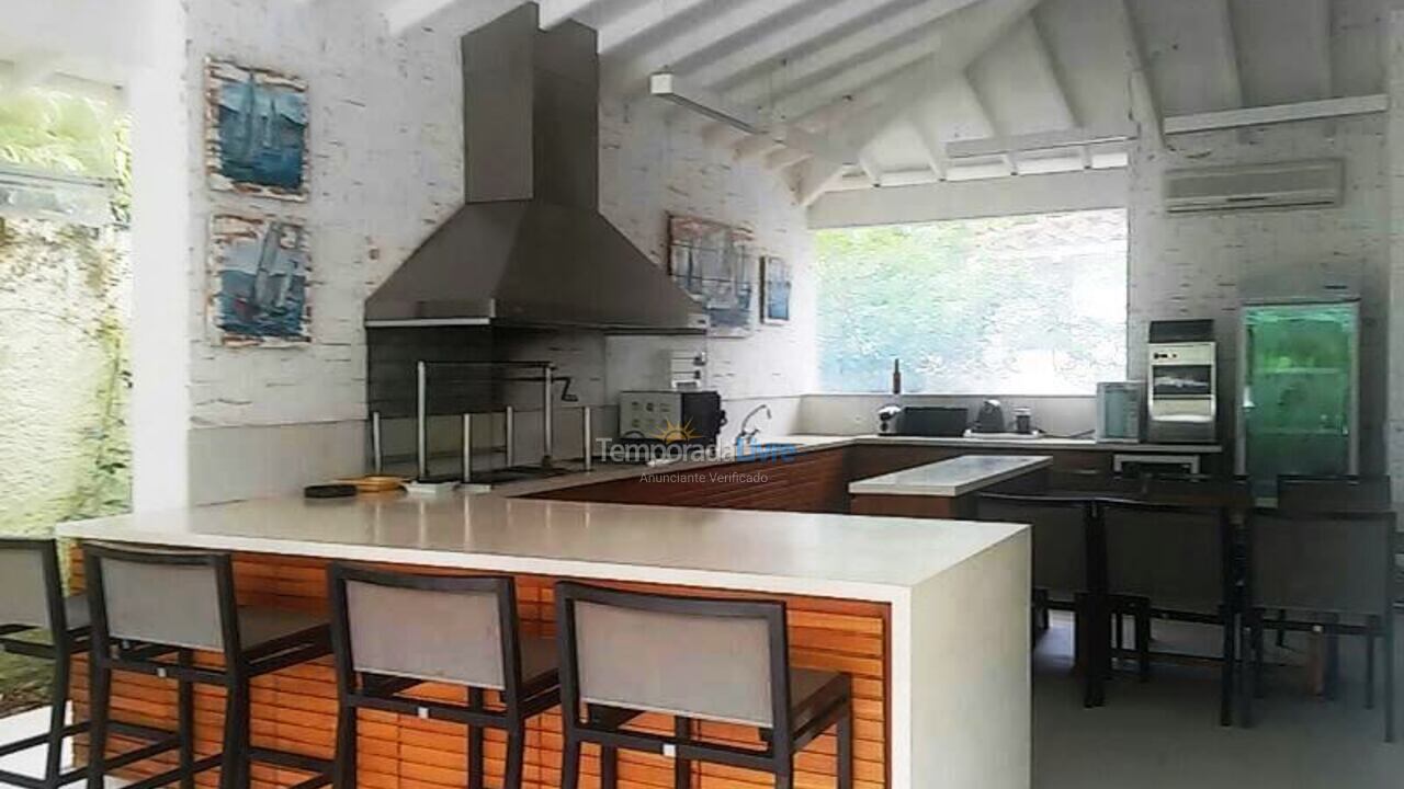 House for vacation rental in São Sebastião (Praia da Baleia)