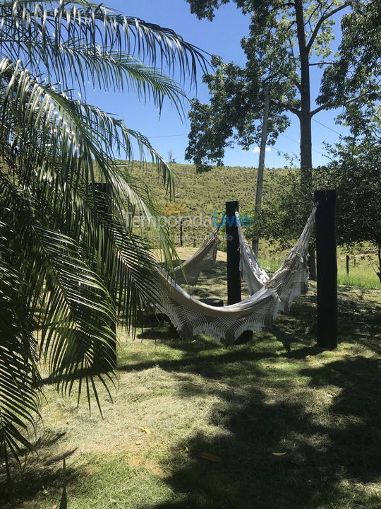 Casa para aluguel de temporada em São José dos Campos (Serra)