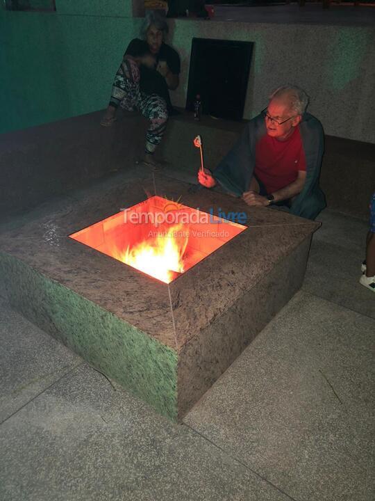 Casa para aluguel de temporada em São José dos Campos (Serra)