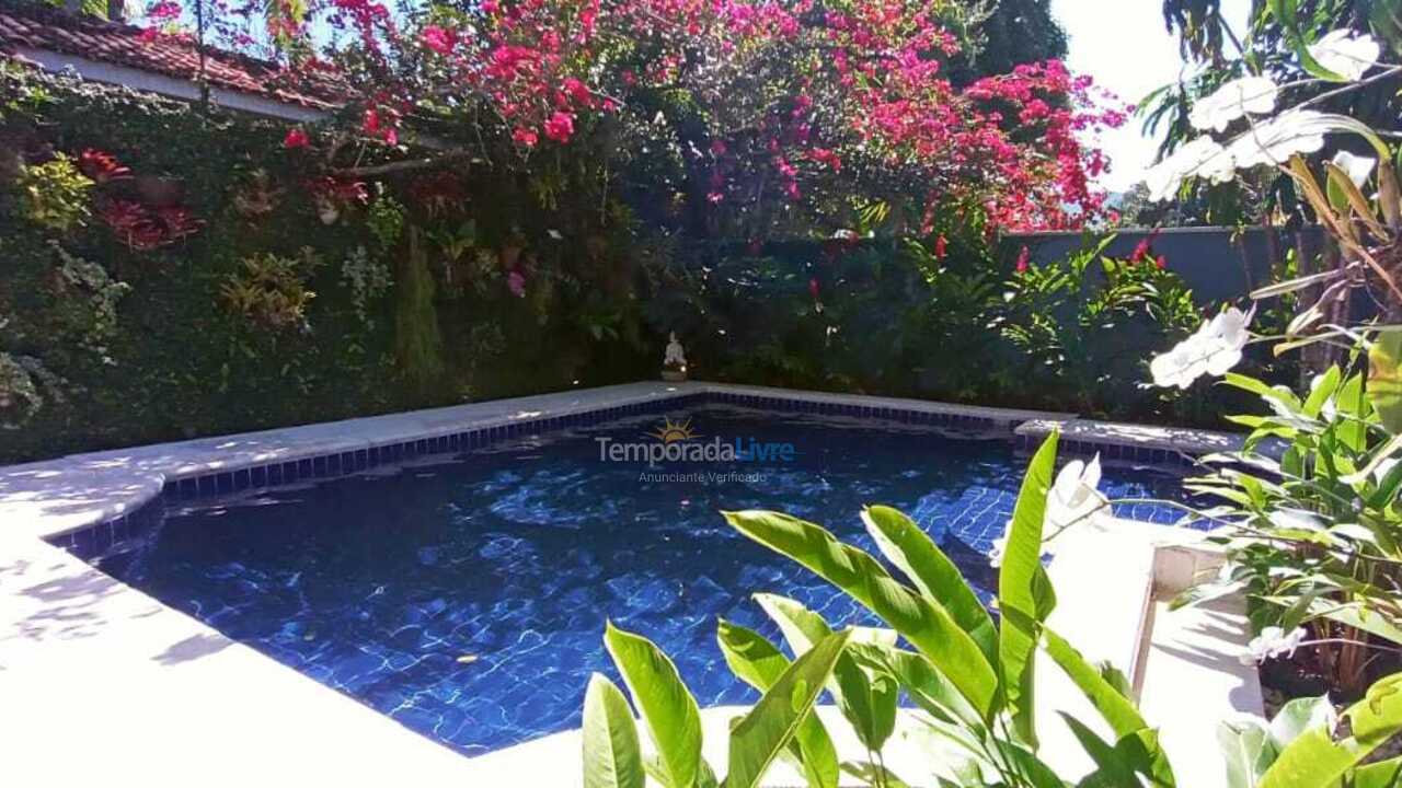 House for vacation rental in São Sebastião (Praia da Baleia)