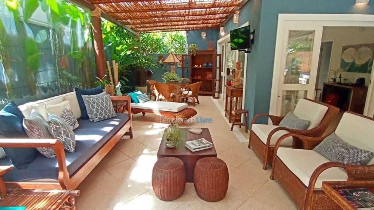 House for vacation rental in São Sebastião (Praia da Baleia)