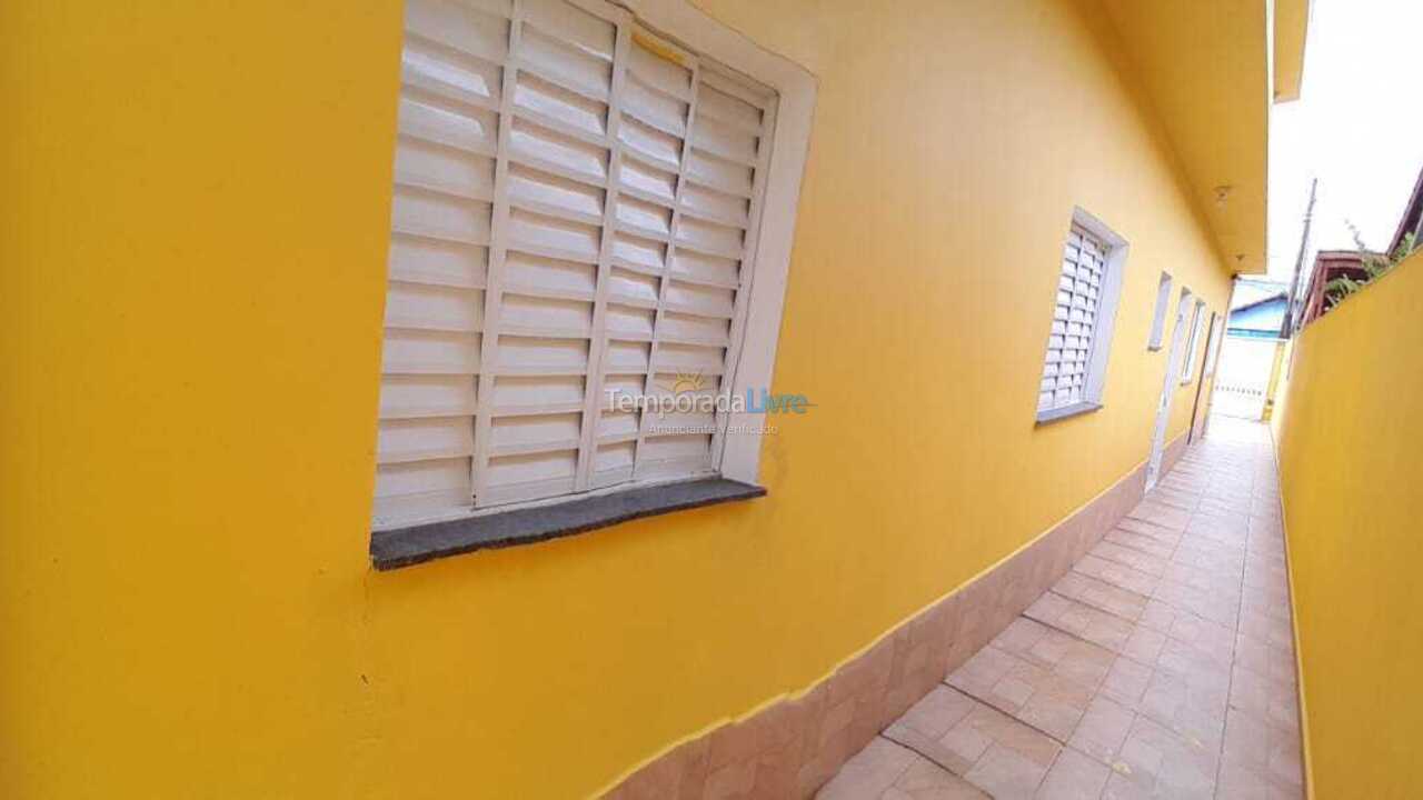 Casa para alquiler de vacaciones em Itanhaém (Nova Itanhaem)