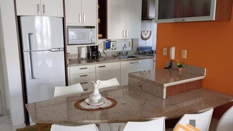 6028 – Great apartment for short-term rental in Jurerê!