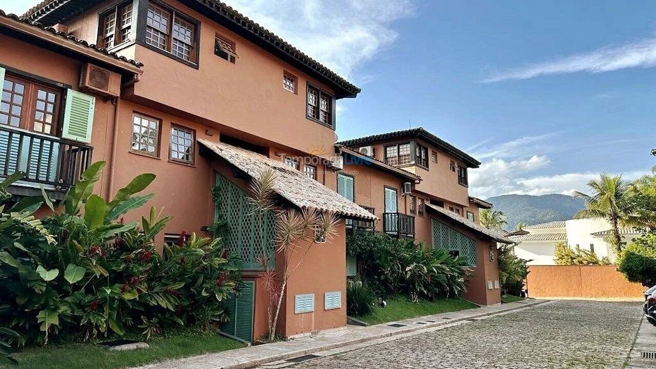 Apartamento para alquiler de vacaciones em São Sebastião (Praia da Baleia)