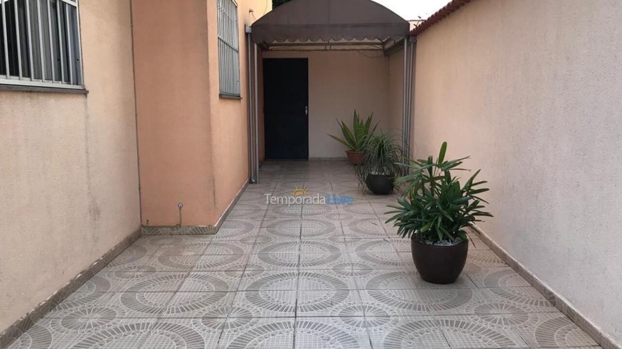 Apartamento para aluguel de temporada em Contagem (Novo Eldorado)