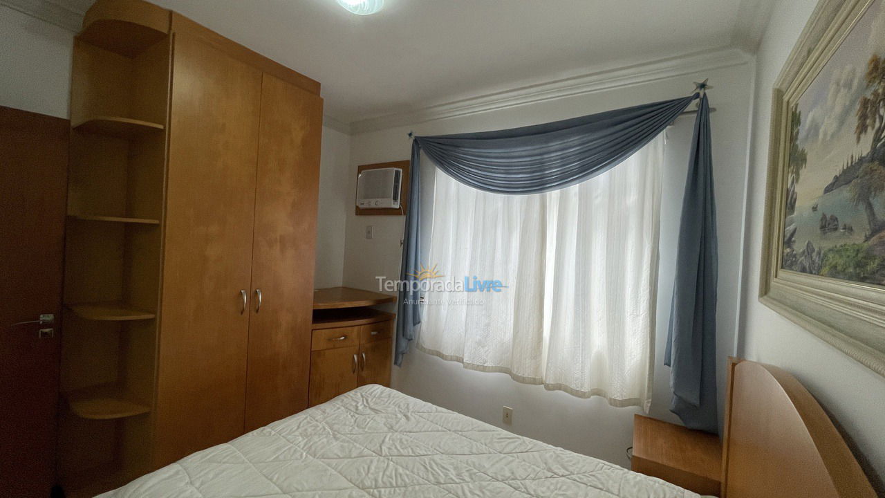 Apartment for vacation rental in Itapema (Meia Praia)