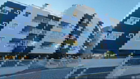 APARTMENT IN THE CENTER OF THE BEACH - CLOSE TO THE BEACH AND GENERAL SHOPPING