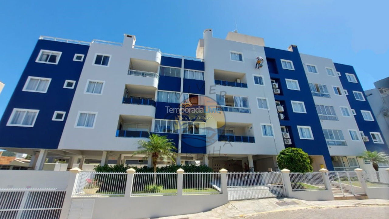 Apartment for vacation rental in Bombinhas (Praia de Bombas)