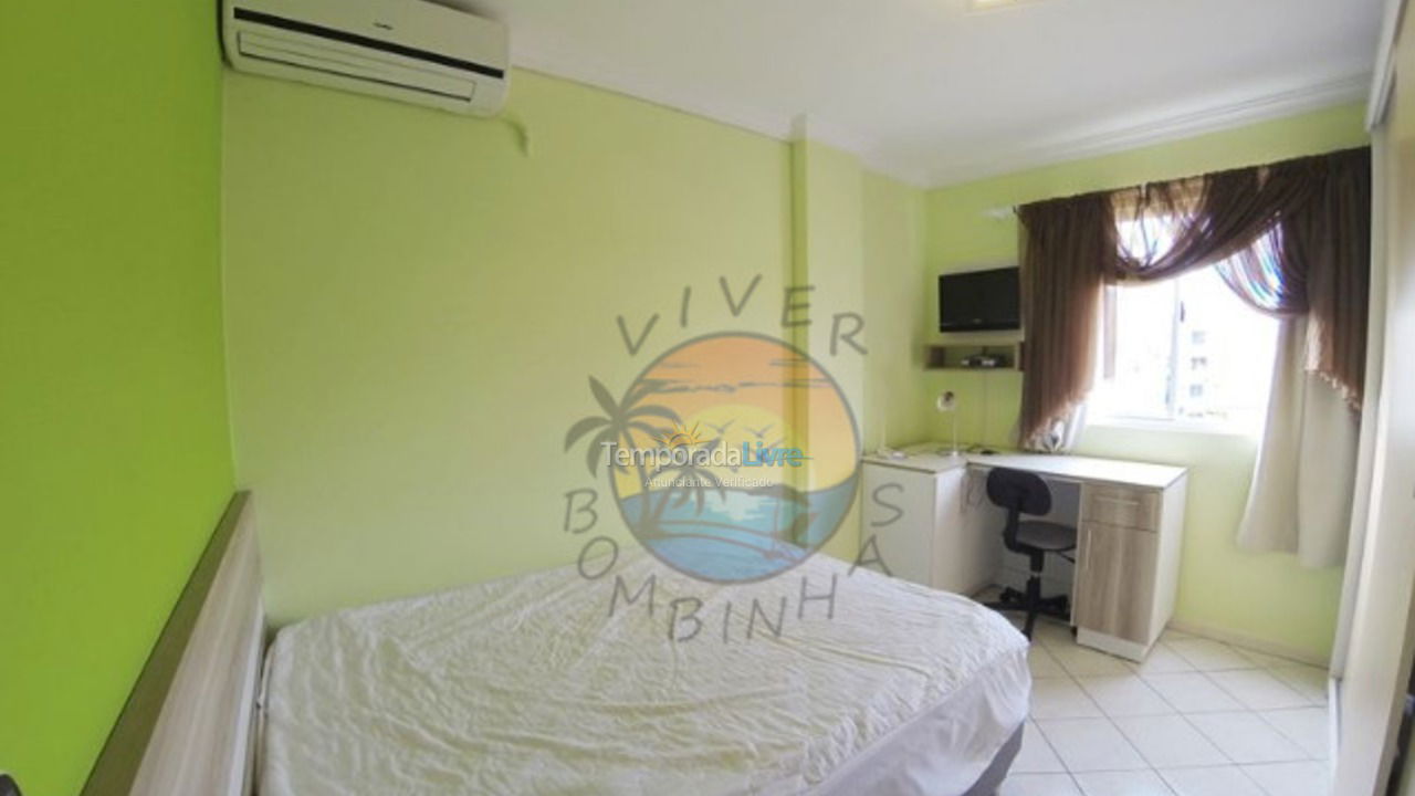 Apartment for vacation rental in Bombinhas (Praia de Bombas)