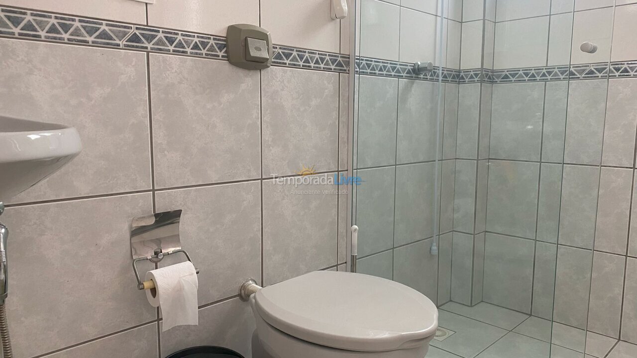 Apartamento para alquiler de vacaciones em Itapema (Meia Praia)