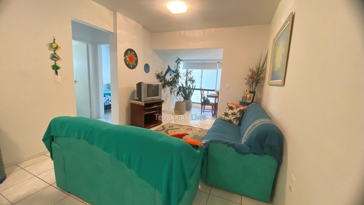 Apartamento para aluguel de temporada em Itapema (Meia Praia)