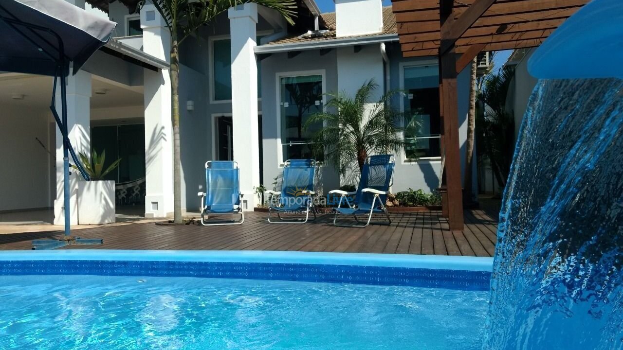 House for vacation rental in Bombinhas (Canto Grande)