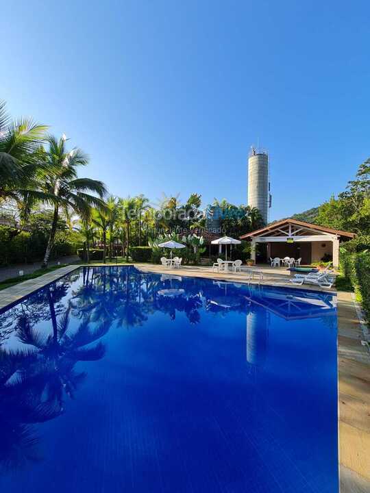 Casa para alquiler de vacaciones em São Sebastião (Praia da Baleia)