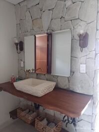 Casa 6 quartos, condomínio aguas da serra golf Bananeiras