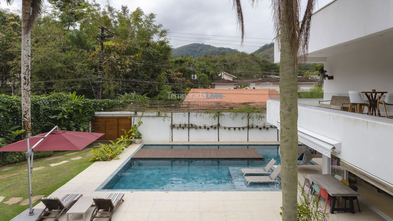 Casa para aluguel de temporada em São Sebastião (Juquehy)