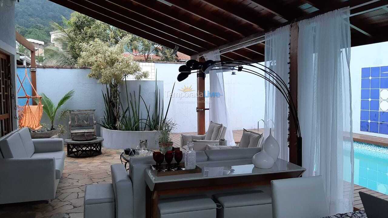 Casa para alquiler de vacaciones em Ubatuba (Pereque Mirim)