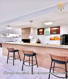 "Live the Dream: Luxury Property in the Morada da Praia Condominium"