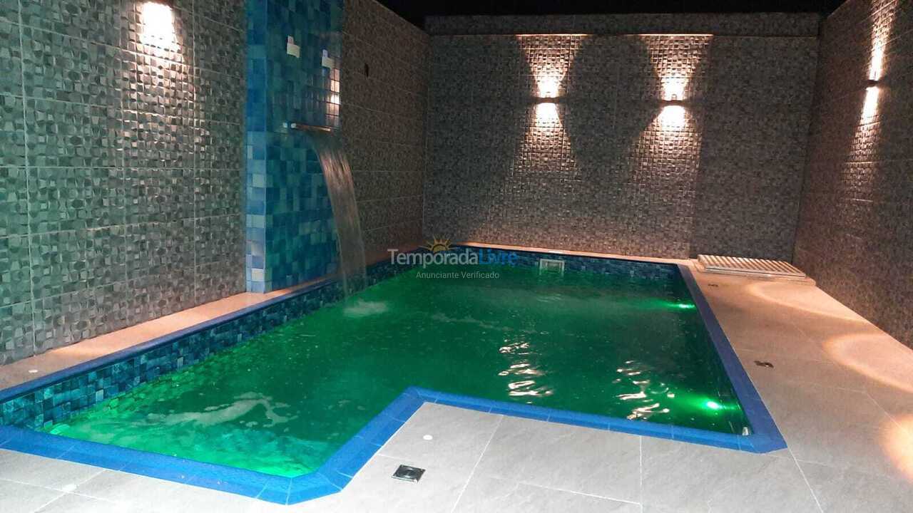 House for vacation rental in Praia Grande (Balneário Maracanã)