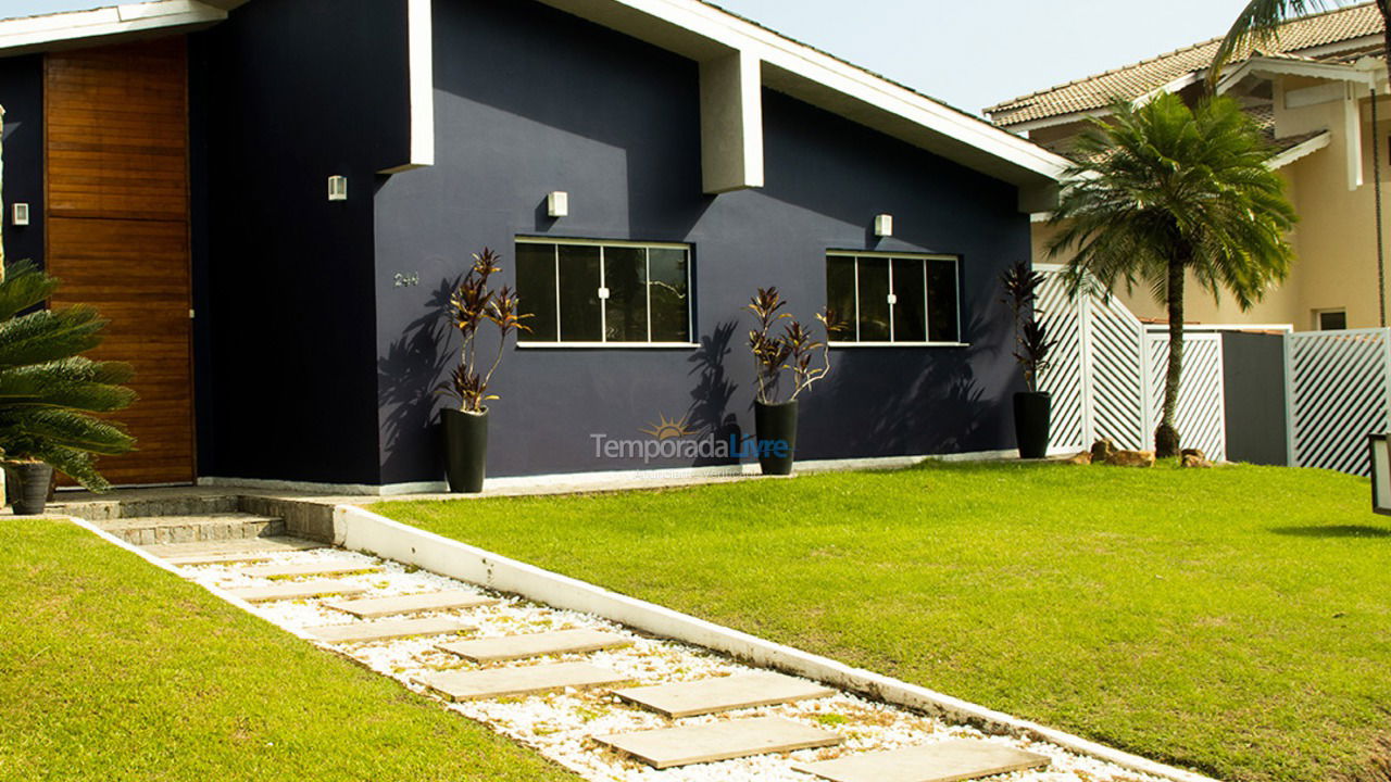 Casa para aluguel de temporada em Bertioga (Riviera de São Lourenço)