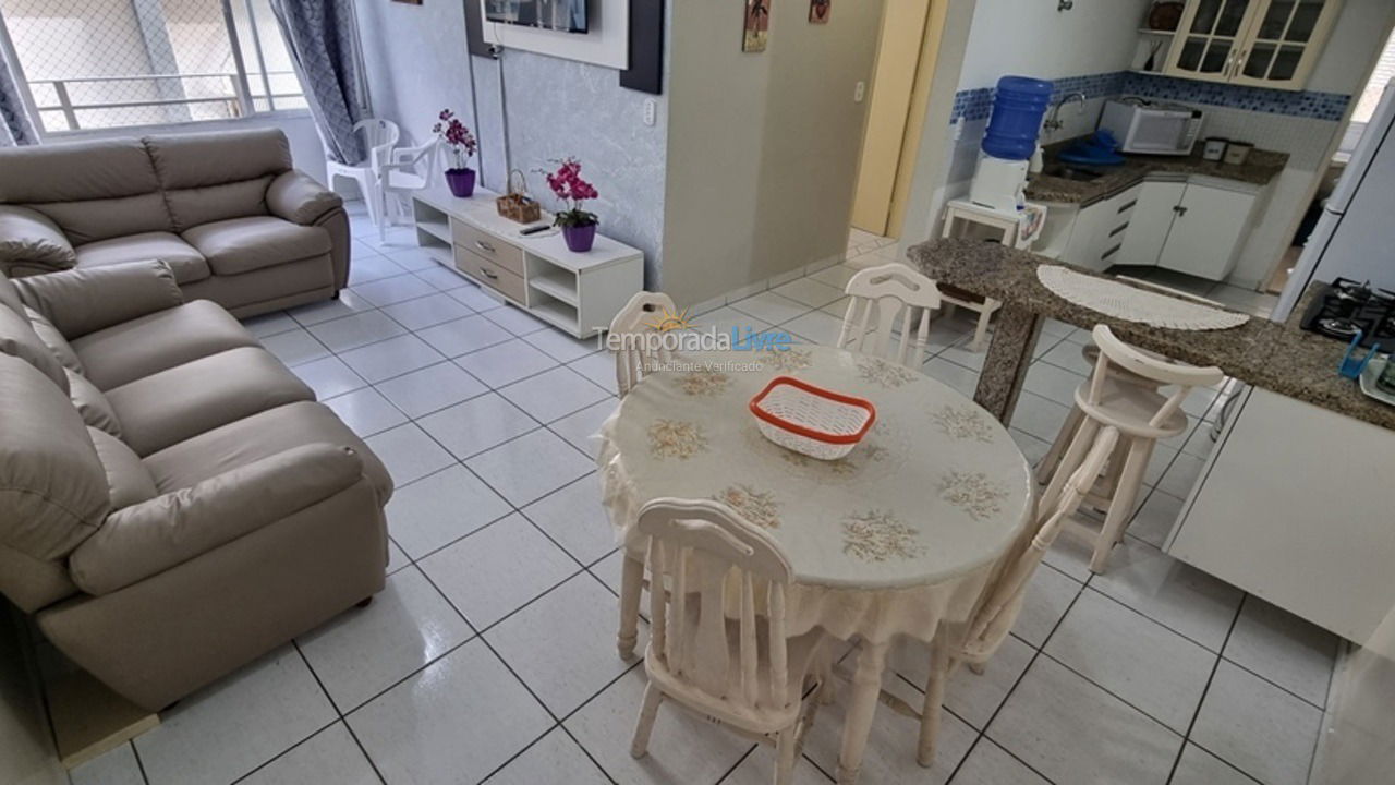 Apartamento para aluguel de temporada em Guarujá (Enseada)