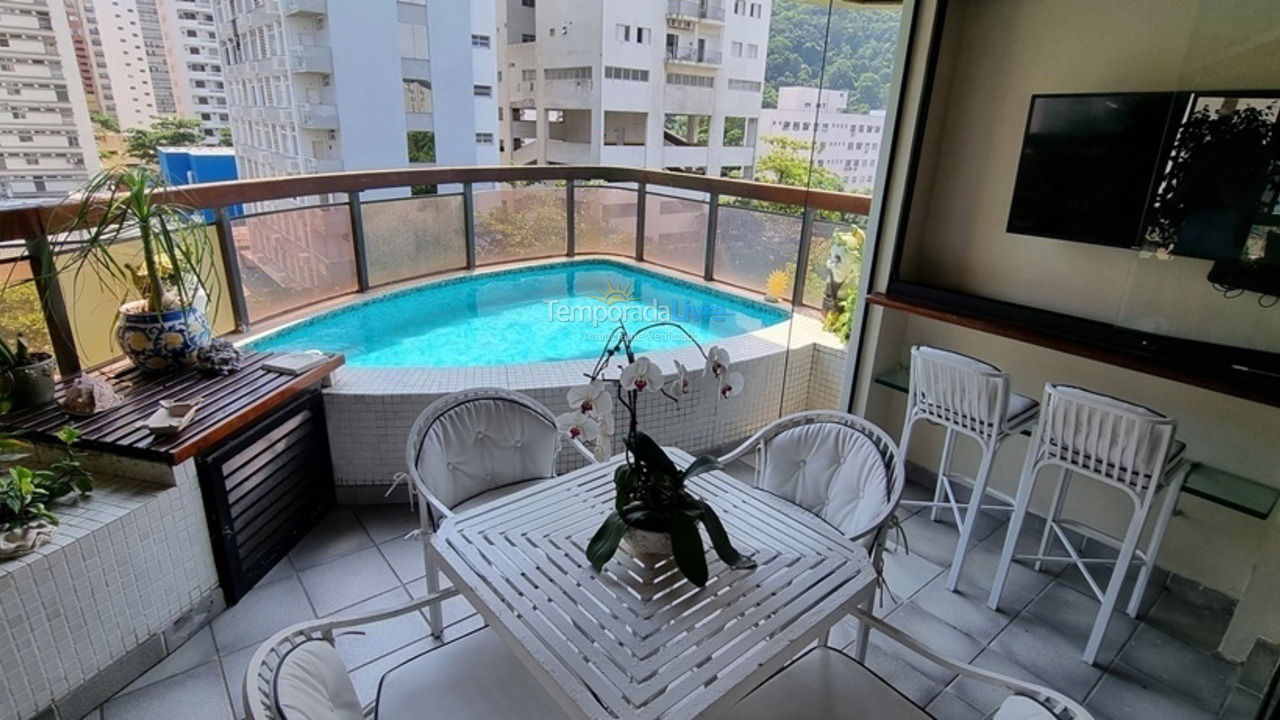 Apartamento para aluguel de temporada em Guarujá (Pitangueiras)