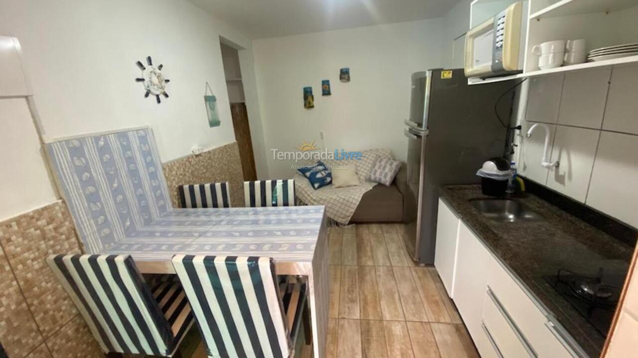 Apartamento para aluguel de temporada em Bombinhas (Praia de Quatro Ilhas)