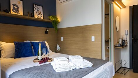 Estudio con aire acondicionado, balcón y gimnasio en Bela Vista