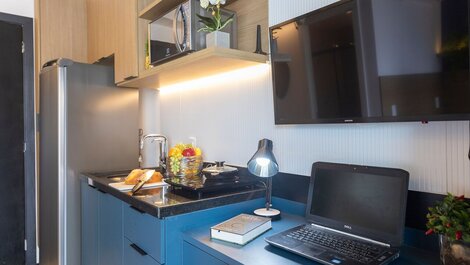 Estudio con aire acondicionado, balcón y gimnasio en Bela Vista