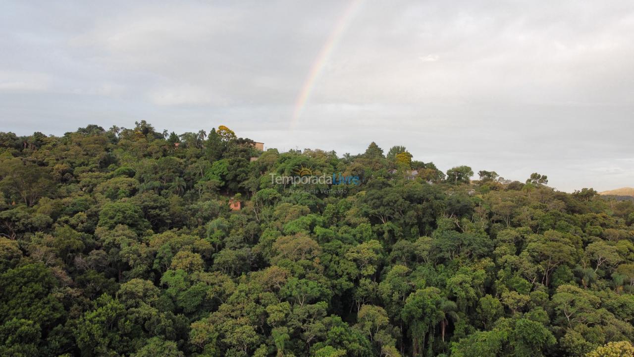 Granja para alquiler de vacaciones em Mairiporã (Terra Preta)